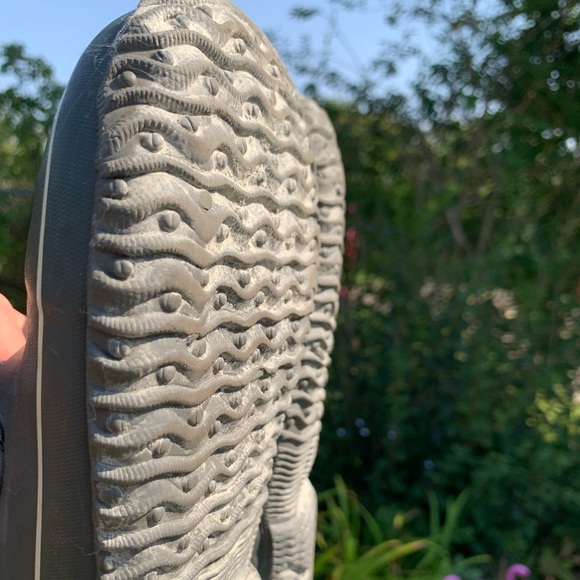 Like⭐️NEW⭐️BOGS Waterproof Boots •-40 Insulation •Size 4 •Girls Boys - Picture 11 of 15